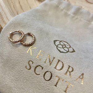 Kendra Scott Maggie Huggie Earrings